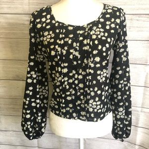 Mudd | Flower Print Cropped Blouse
